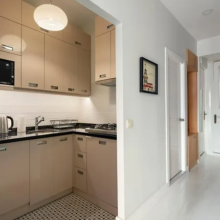 High Ceiling Authentic Historic Ottoman Home! #49 Isztambul